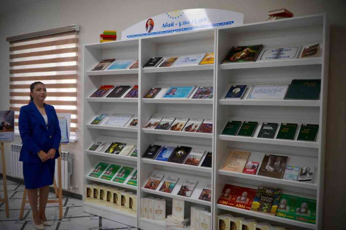 Қазақстанда Ұлттық кітап күніне орай кітап апталығы басталды