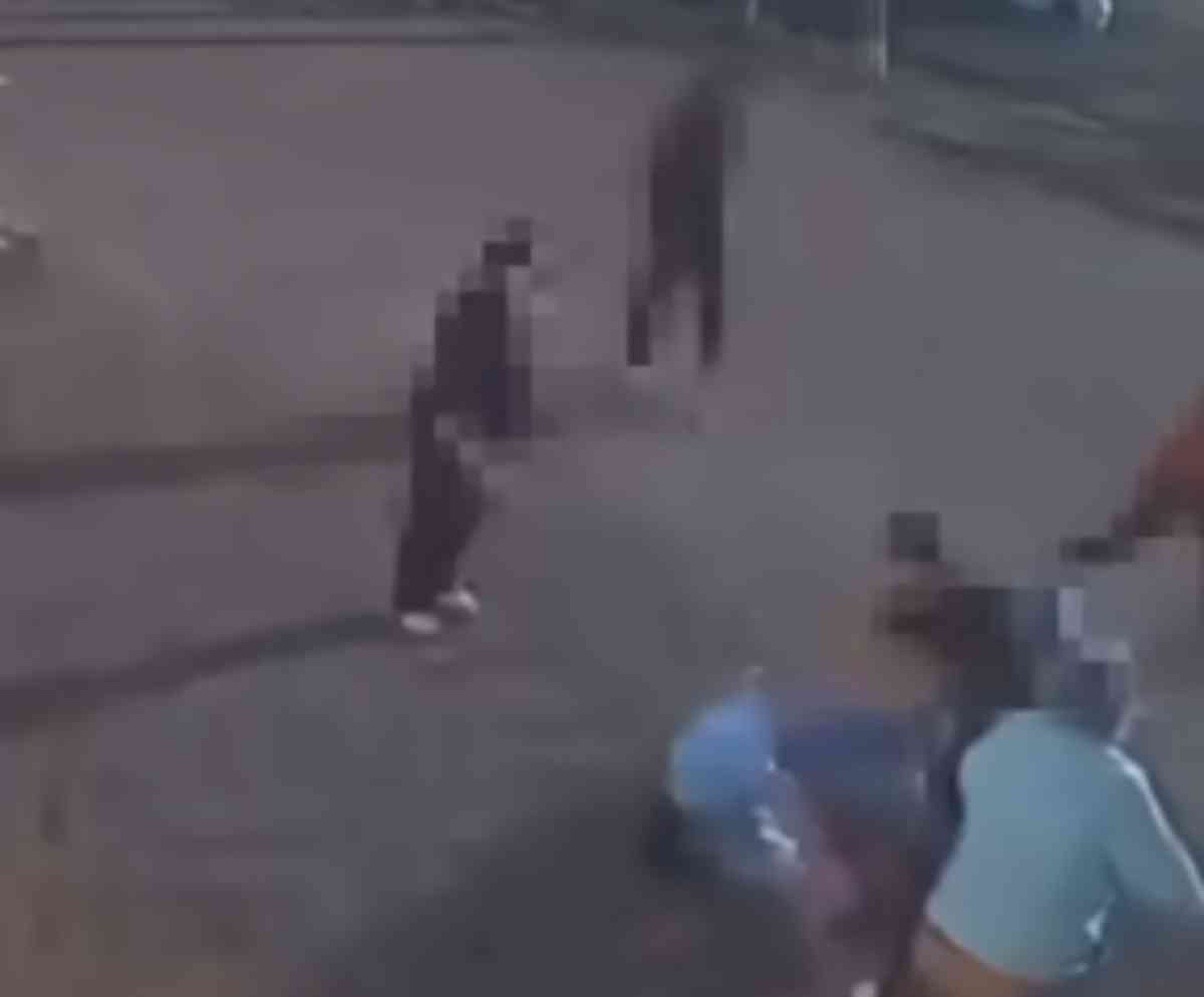 Екібастұзда мас адамдар дәрігерге шабуыл жасады