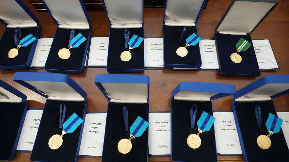 Қасым-Жомарт Тоқаев «Әл-Фараби» орденін тағайындау туралы Жарлыққа қол қойды